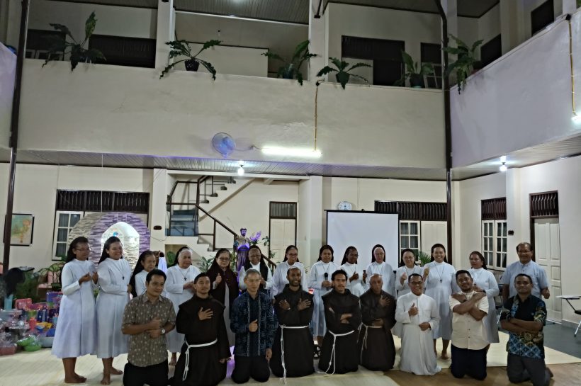 Ibadat Transitus Menjelang Wafatnya Santo Fransiskus Asisi Komunitas Fransiskus Banjarmasin