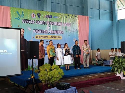 Pembukaan Acara oleh Sr. Stefani Restituta, SFD